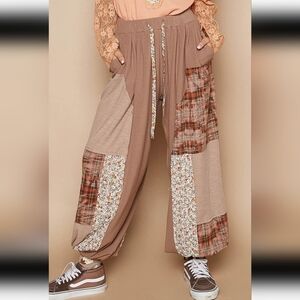 NWT - POL Nomad Joggers size medium